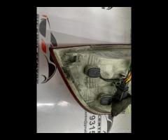 FARO FANALE STOP POSTERIORE SINISTRA SUPERB II 3T5 - 21