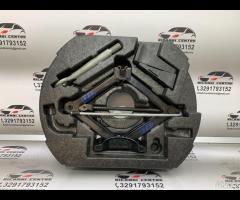 CRIC DI SOLLEVATORE RUOTA JAGUAR XF I 2009 8X2317B