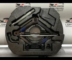 CRIC DI SOLLEVATORE RUOTA JAGUAR XF I 2009 8X2317B