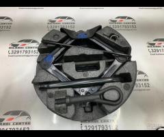 CRIC DI SOLLEVATORE RUOTA FORD FOCUS III 2012 BM51