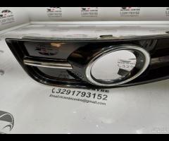 MASCHERINA FENDINEBBIA PARAURTI ANTERIORE DESTRA A - 7