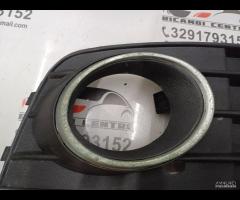 MASCHERINA FENDINEBBIA PARAURTI ANTERIORE DESTRA D - 9