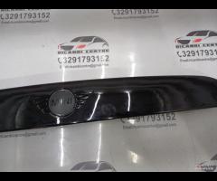 RIVESTIMENTO MANIGLIA DEL PORTELLONE POSTERIORE MI - 8