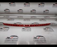 LUCE FRENO STOP TETTO POSTERIORE MERCEDES C-CLASS