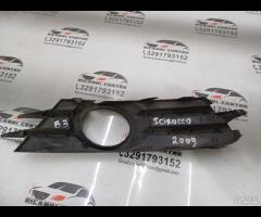 MASCHERINA FENDINEBBIA PARAURTI ANTERIORE DESTRA V - 15