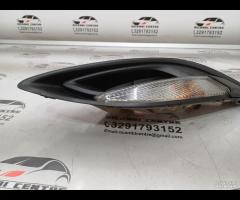 MASCHERINA FENDINEBBIA PARAURTI ANTERIORE DESTRA O - 8