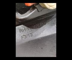 MASCHERINA FENDINEBBIA PARAURTI ANTERIORE DESTRA O - 22