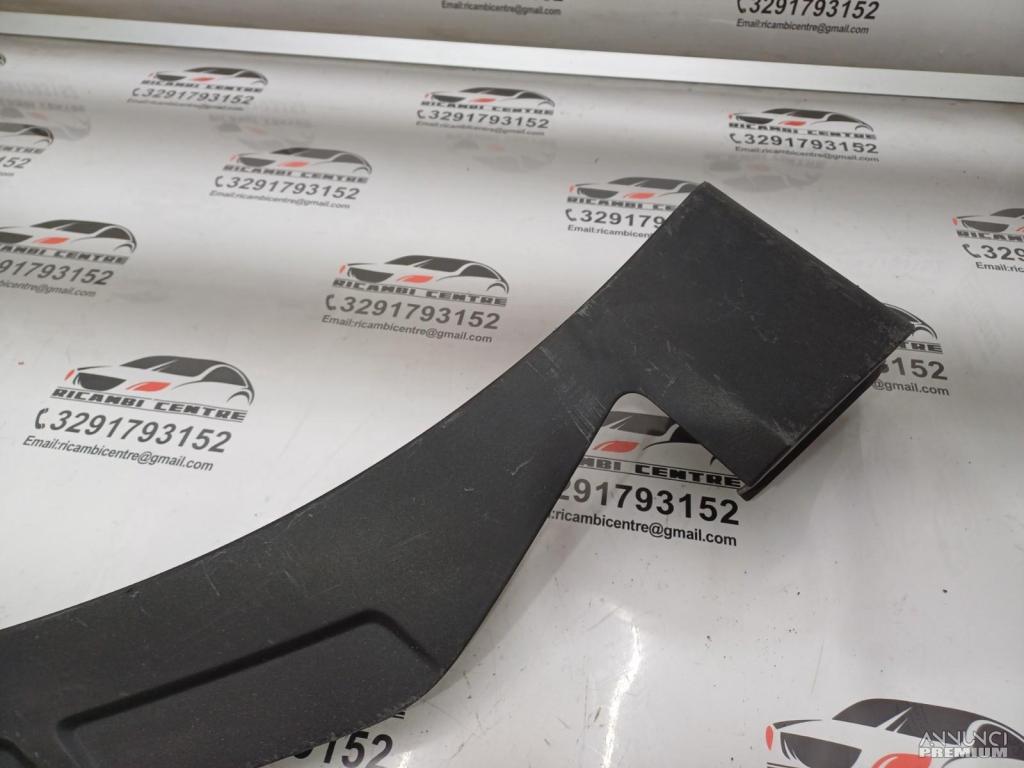 MODANATURA PARAFANGO ANTERIORE DESTRA DX HYUNDAI T - 6/23