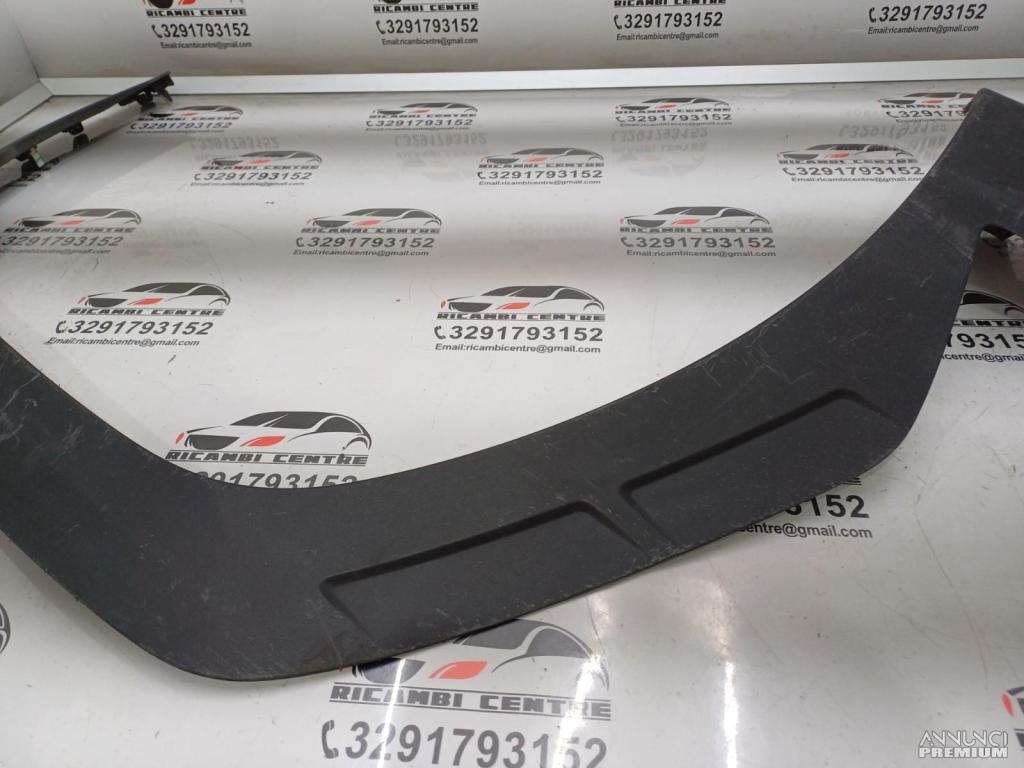 MODANATURA PARAFANGO ANTERIORE DESTRA DX HYUNDAI T - 8/23