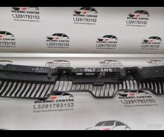 SUPPORTO STAFFA CENTRALE PARAURTI POSTERIORE VW GO