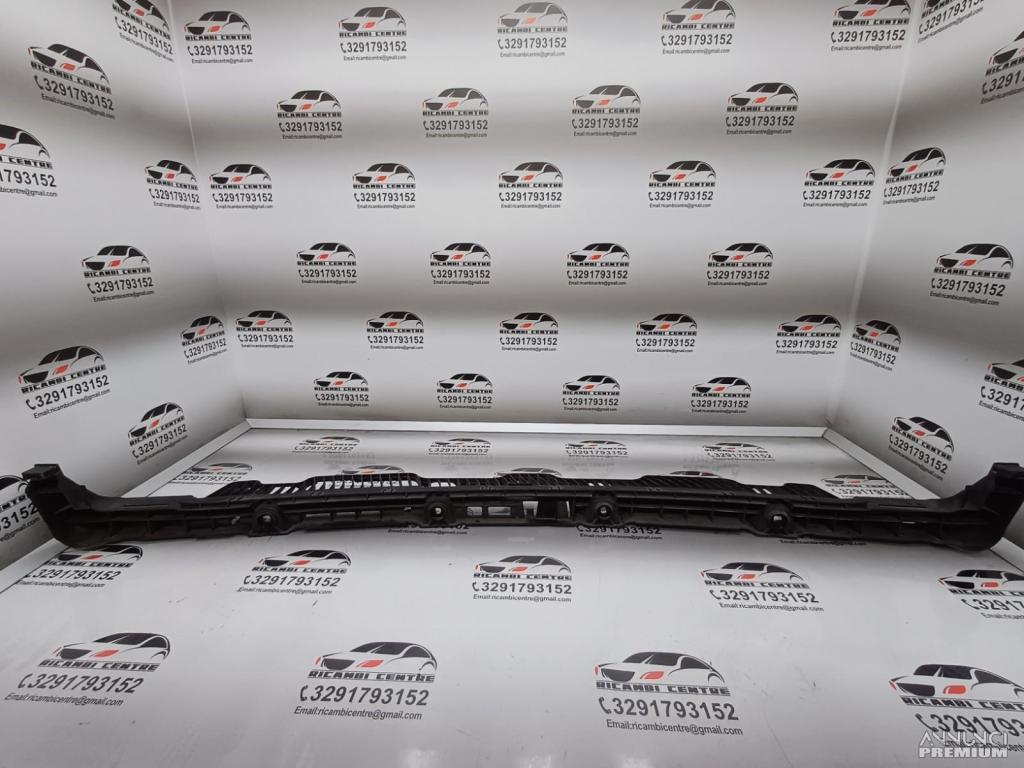 SUPPORTO STAFFA CENTRALE PARAURTI POSTERIORE VW GO - 13/18