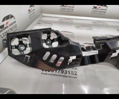 SUPPORTO STAFFA CENTRALE PARAURTI POSTERIORE BMW F