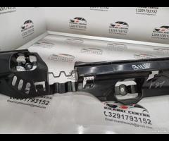 SUPPORTO STAFFA CENTRALE PARAURTI POSTERIORE BMW F