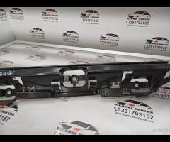 SUPPORTO STAFFA CENTRALE PARAURTI POSTERIORE BMW F - 6