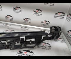 SUPPORTO STAFFA CENTRALE PARAURTI POSTERIORE BMW F - 7
