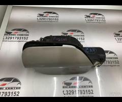 TAPPO SPORTELLO SERBATOIO CARBURANTE 2.0D VW PASSA