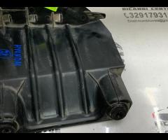 SUPPORTO PARAURTI POSTERIORE DESTRA DX HYUNDAI TUC - 14
