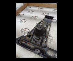 SUPPORTO PARAURTI POSTERIORE SINISTRO 2007 BMW 6 E - 23