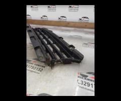 GRIGLIA CENTRALE PARAURTI ANTERIORE INFERIORE 2017 - 8