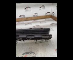 GRIGLIA CENTRALE PARAURTI ANTERIORE INFERIORE 2017 - 9