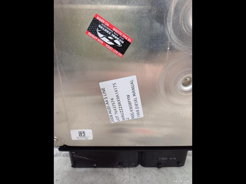 CENTRALINA MOTORE ECU 2008 AUDI A4 B8  CAGA 03L906 - 10/15