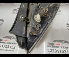 FARO FANALE STOP POSTERIORE DESTRA DX MAZDA 5 I 20 - 19
