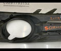 MASCHERINA FENDINEBBIA PARAURTI ANTERIORE SX VW SC - 12