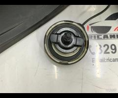 TAPPO SPORTELLO SERBATOIO CARBURANTE 1.5B BMW F22 - 7