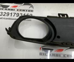 MASCHERINA FENDINEBBIA PARAURTI ANTERIORE DX BMW F - 12