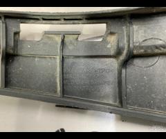 SUPPORTO STAFFA PARAURTI ANTERIORE SINISTRA SX HYU - 15