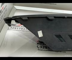 GRIGLIA PARAURTI ANTERIORE INFERIORE DESTRA VW CRA - 8
