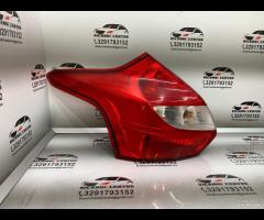 FARO FANALE STOP POSTERIORE SX FORD FOCUS III 2010