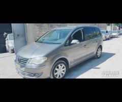 Ricambi VW Touran 2.0 D del 2007