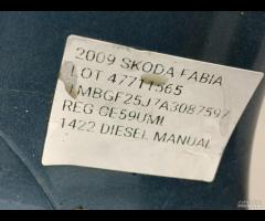 PARAURTI POSTERIORE ORIGINALE SKODA FABIA II SW 20 - 8