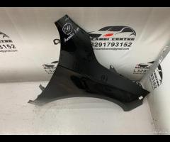 PARAFANGO ANTERIORE DESTRO DX MERCEDES A180 W176 2