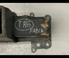 RINFORZO TRAVERSA PARAURTI SUPPORTO ANTERIORE SKOD - 8