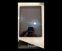 Ipad air grigio (LEGGERE LA DESCRIZIONE)