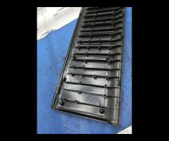 RIVESTIMENTO PORTELLONE POSTERIORE INFERIORE BMW X - 21