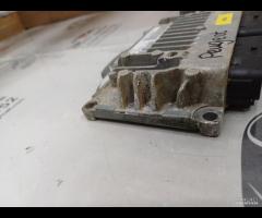 CENTRALINA MOTORE ECU PEUGEOT 308 \\ 2008 96648595 - 9