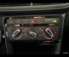 Volkswagen T-Cross 1.0 TSI Style BMT - 17