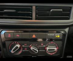 Volkswagen T-Cross 1.0 TSI Style BMT - 17