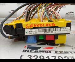 CENTRALINA SCATOLA PORTA FUS1BILI 1.6D OPEL GRANDL