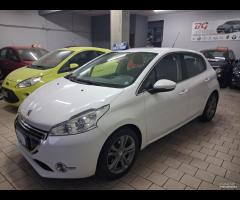 Peugeot 208 1.4 HDi 68 CV 5 porte Allure 2015 unic - 6