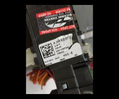 SCATOLA PORTA FUSIBILI 1.5D 81Kw 109CV MERCEDES W1 - 17