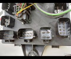 SCATOLA FUSIBILI 3.0D 205Kw 275CV JAGUAR XJ 2011 A - 19