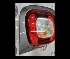FARO FANALE STOP POSTERIORE DESTRA DX SMART FOUFOU