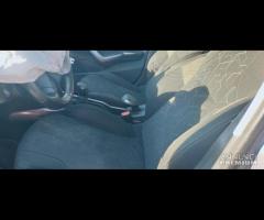 Ricambi Peugeot 2008 1.6 D del 2016 motore BH02 - 8