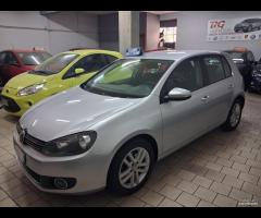 Volkswagen Golf 1.6 gpl casa madre 2010 unico prop
