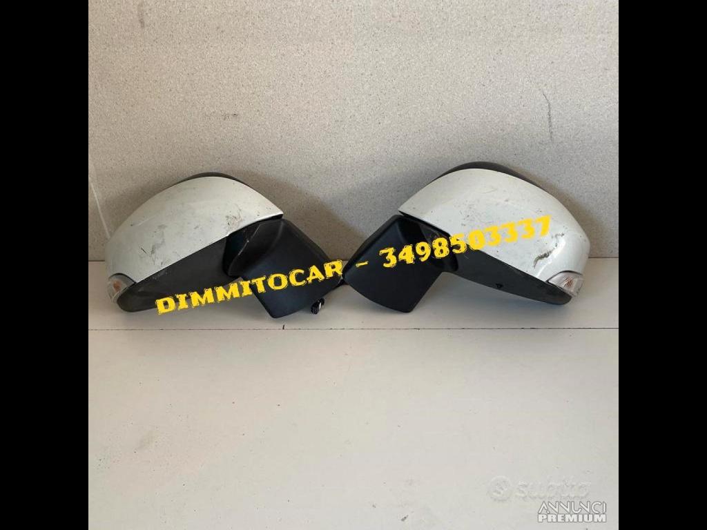 Ricambi Renault Scenic 2012 Specchietti - 1/2