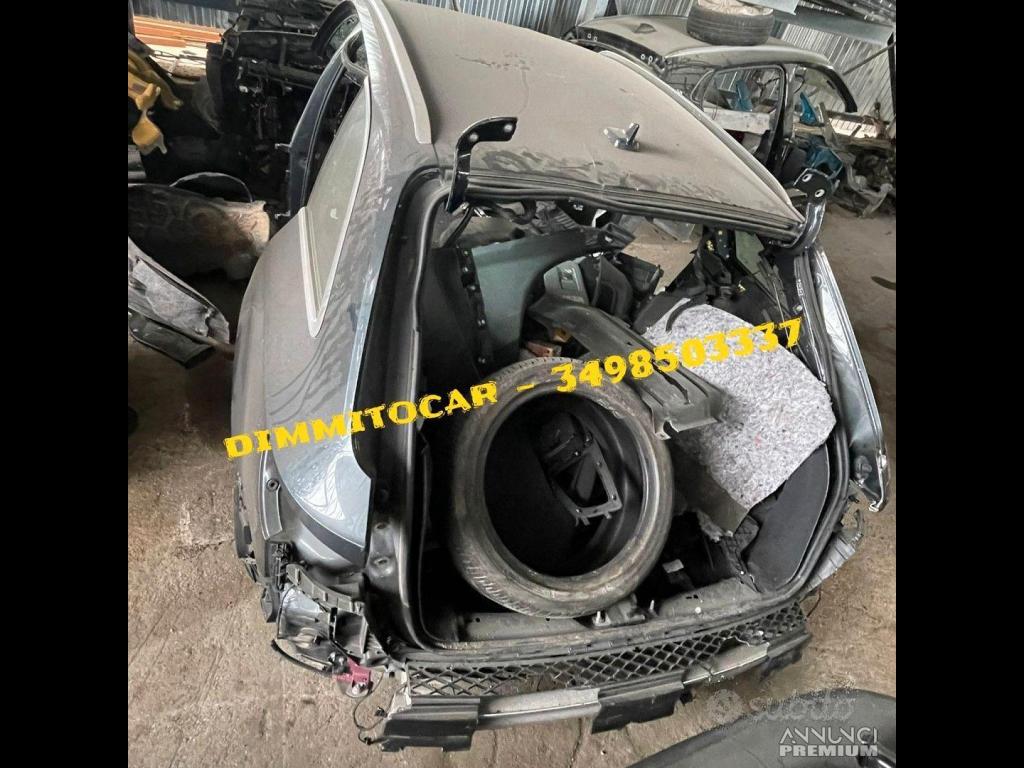 Audi A4 SW 2017 Scocca per tagliate - 2/2